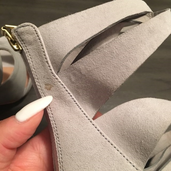 L.A.M.B. Gwen Stefani Gray Quintessa Sandals Sz 10 - Picture 8 of 8